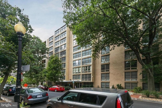 1260 21st Street Nw - Photo 1