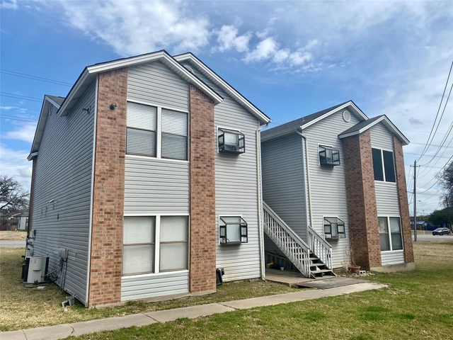2405 W Slaughter Ln - Photo 1