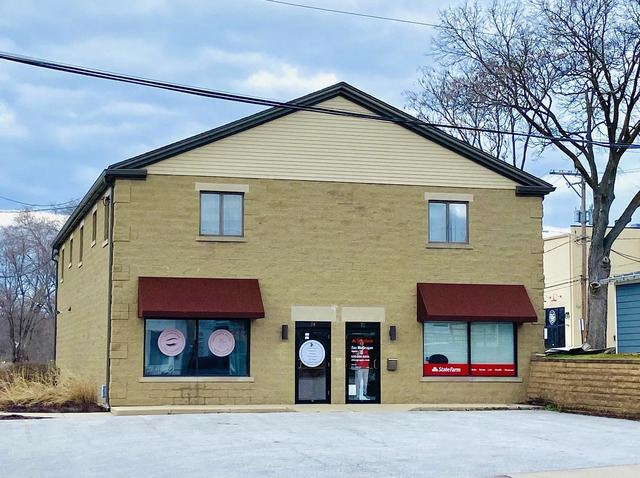 76 Washington Street - Photo 1