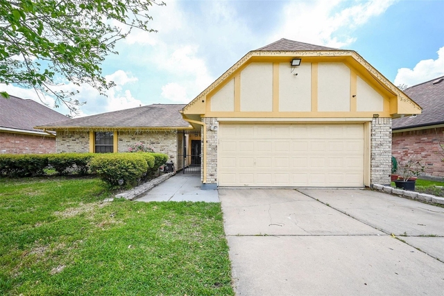 14431 Royal Hill Drive - Photo 1