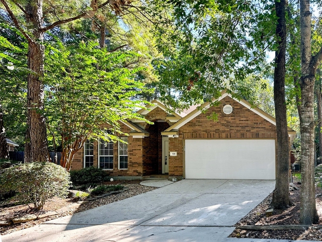 126 N Willow Point Circle - Photo 1