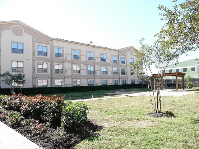 6655 W Sam Houston Parkway S - Photo 1