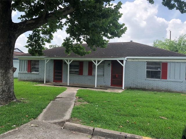 4223 Rockingham Street - Photo 1