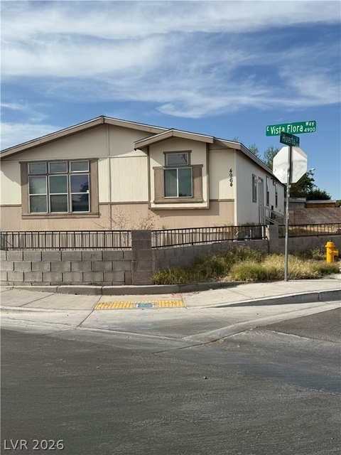 4964 Vista Flora Way - Photo 1