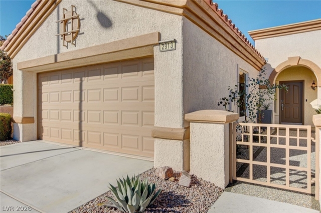 2913 Vista Butte Drive - Photo 1