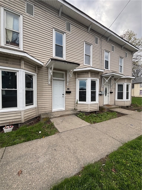 622-632 Lewis Street - Photo 1
