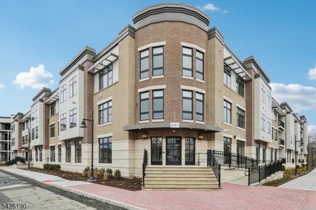 434 Springfield Avenue - Photo 1