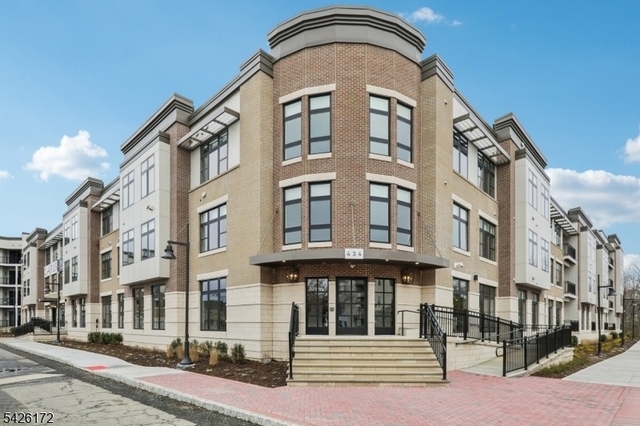 434 Springfield Avenue - Photo 1