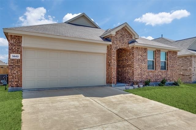 1443 Mesquite Lane - Photo 1