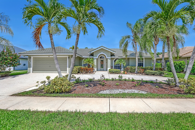 133 Black Olive Crescent - Photo 1
