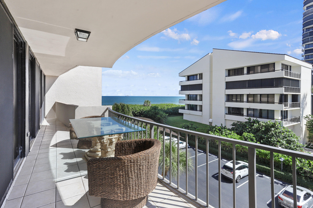 4200 N Ocean Drive - Photo 1