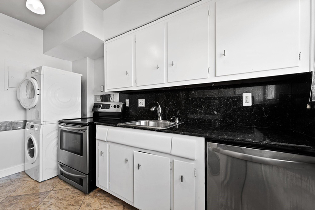 3003 Terramar Street - Photo 1