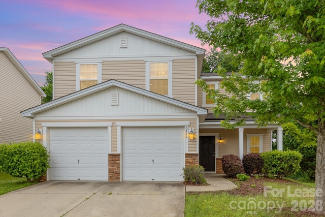 6442 Ridgeview Commons Drive - Photo 1