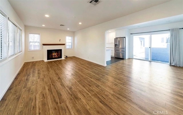 11613 Haynes Street - Photo 1