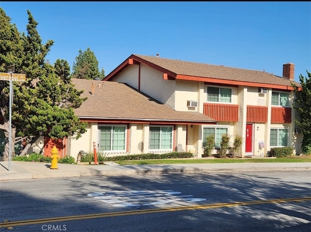 17568 Orange Dr - Photo 1