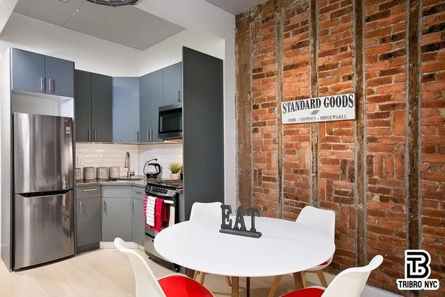 323 Stanhope Street - Photo 1