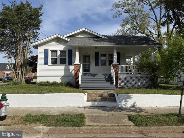 1237 Seacobeck Street - Photo 1