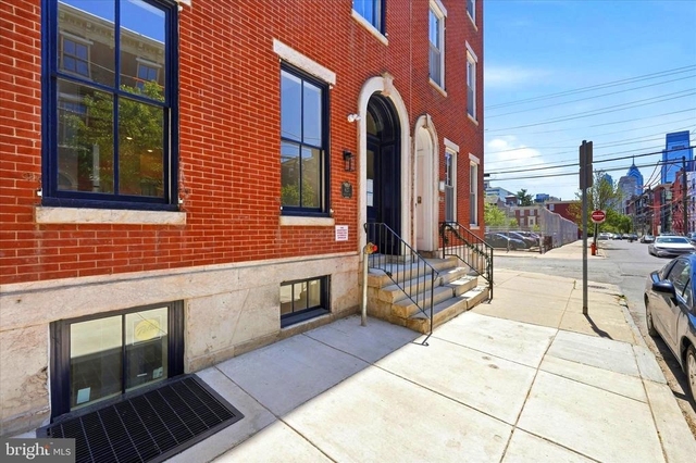 627 N 16th Street - Photo 1