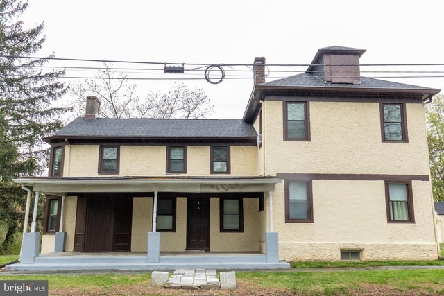 124 Washington Road - Photo 1