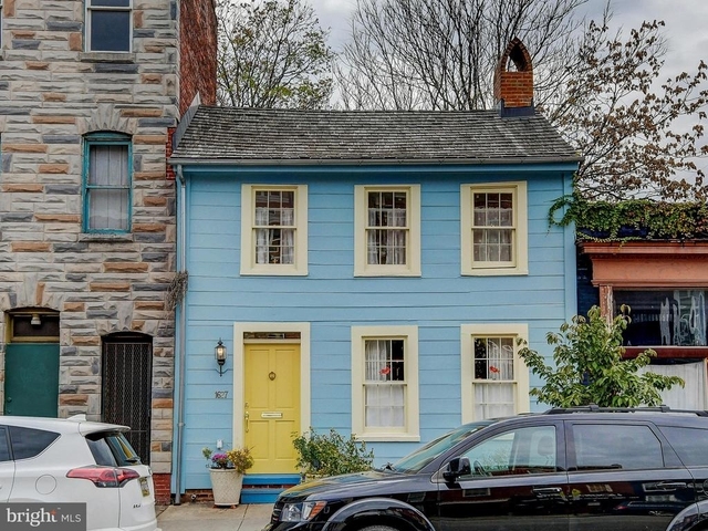 1627 Aliceanna Street - Photo 1
