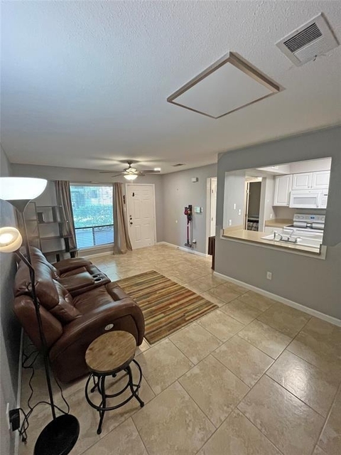 1705 Crossing Pl - Photo 1