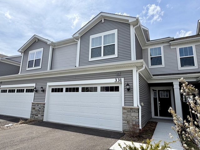 331 Red Oak Circle - Photo 1