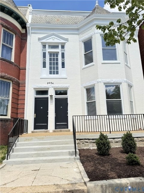2034 W Grace Street - Photo 1