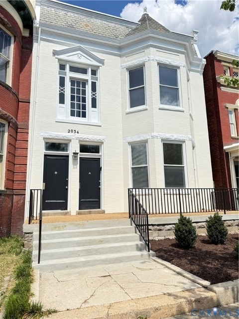 2034 W Grace Street - Photo 1