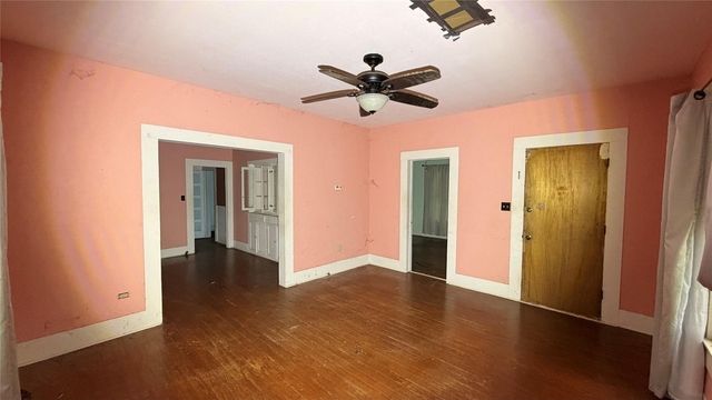 1501 S Columbia Drive - Photo 1