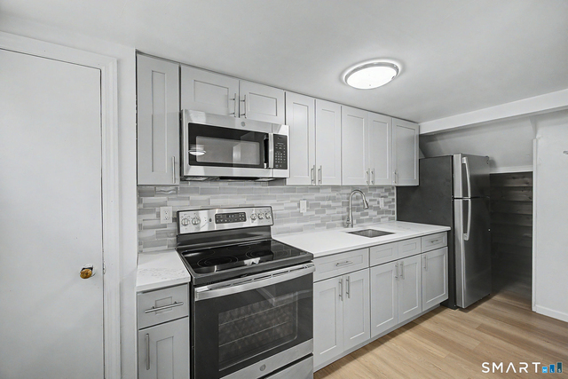 22 Treat Avenue - Photo 1