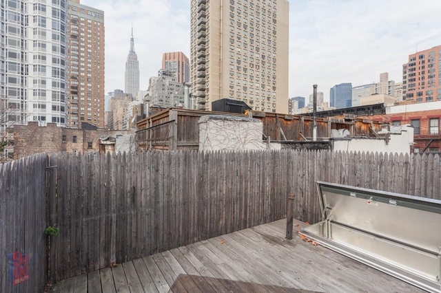 230 East 32nd Street - Photo 1
