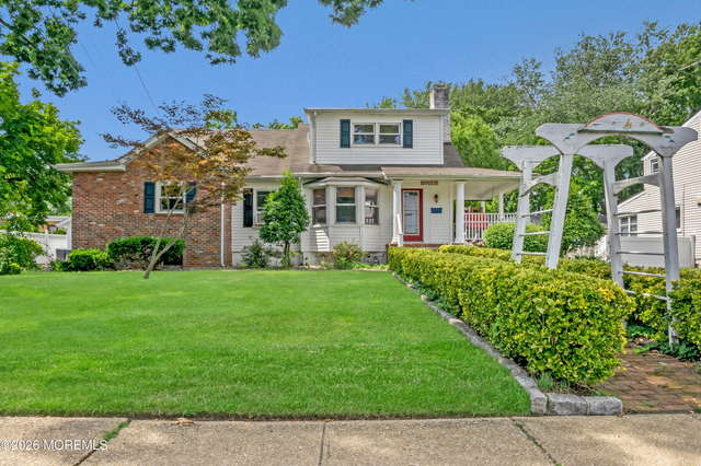 1209 16th Avenue - Photo 1