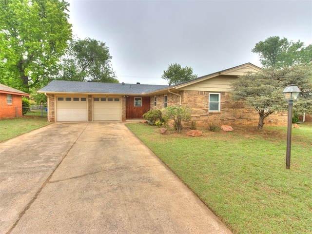 1639 Westbrooke Terrace - Photo 1
