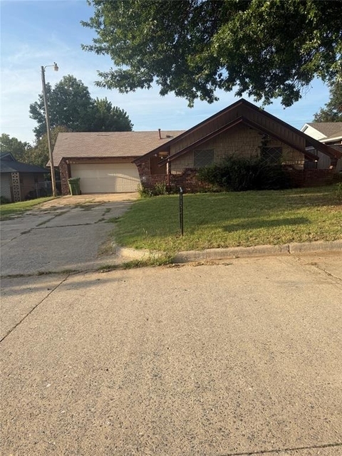 315 Willow Place - Photo 1