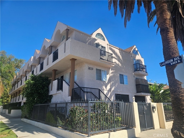 14159 Gilmore - Photo 1