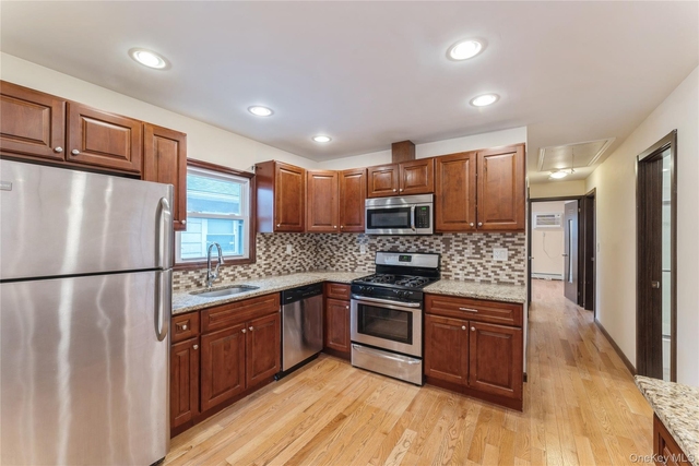 228-20 Edgewood Avenue - Photo 1
