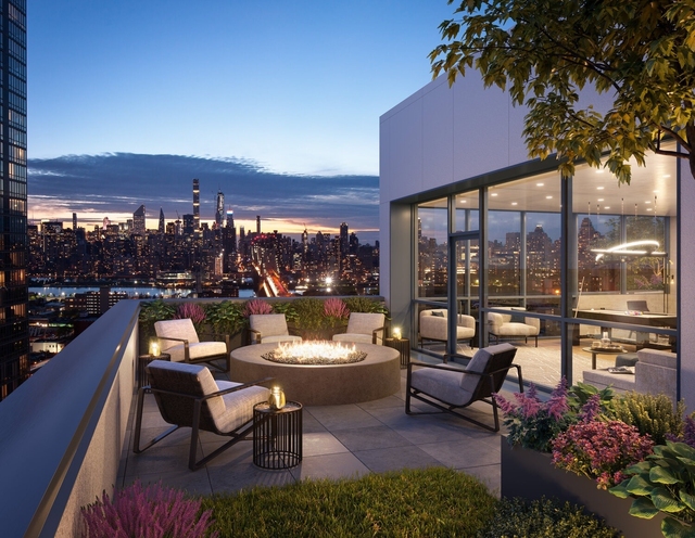 24-16 Queens Plaza S - Photo 1
