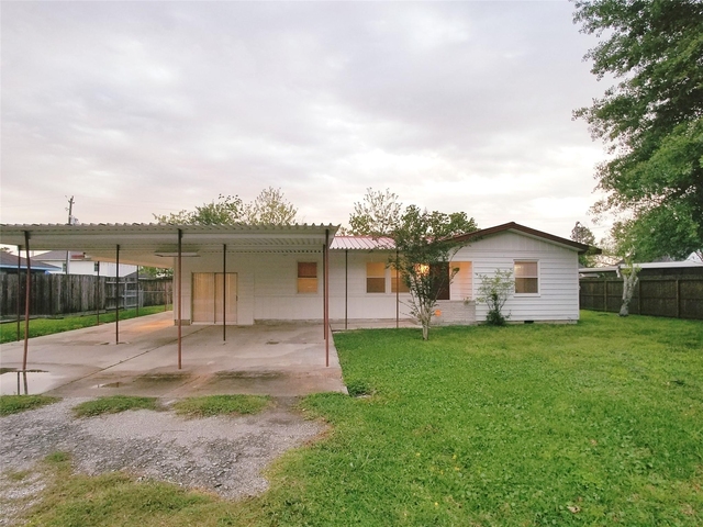 3310 Marvin Road - Photo 1