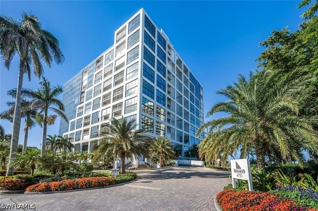 4751 Gulf Shore Boulevard N - Photo 1