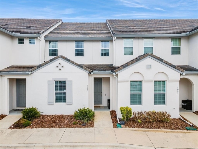 193 Captiva Drive - Photo 1