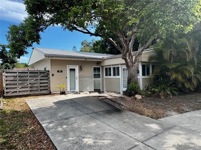 2559 Arlington Street - Photo 1