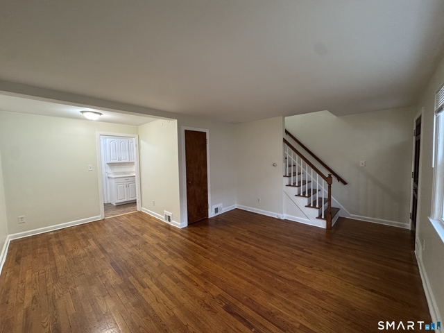 1164 Whitney Avenue - Photo 1