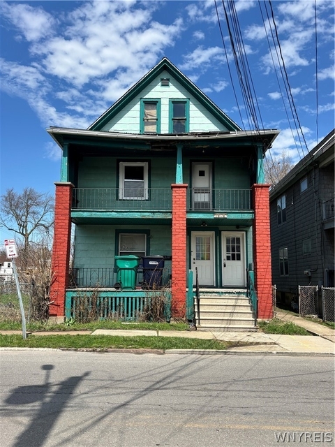 1808 Whitney Avenue - Photo 1