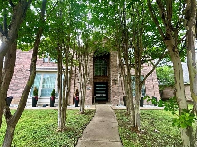 6400 Sidney Lane - Photo 1