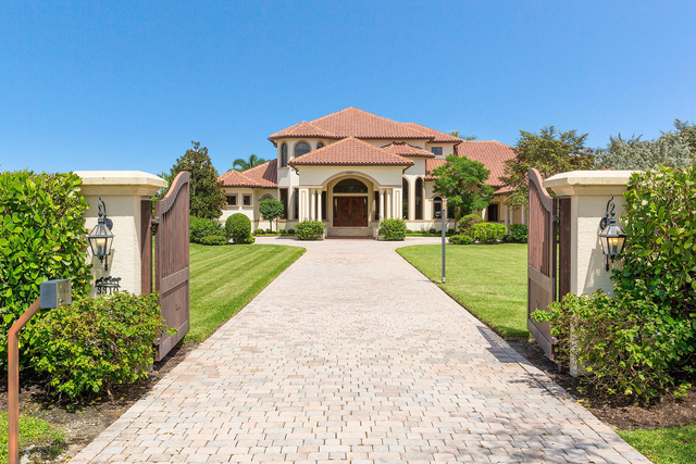 3310 Palm Beach Point Boulevar - Photo 1