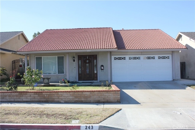 243 N Pageant - Photo 1