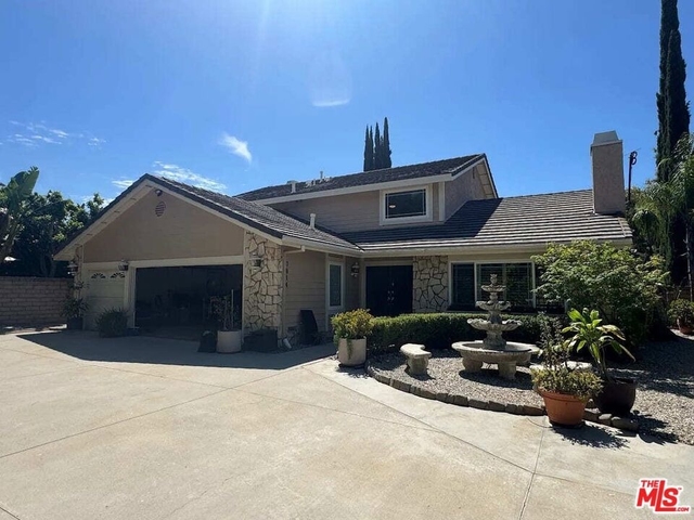 7814 Woodhall Avenue - Photo 1
