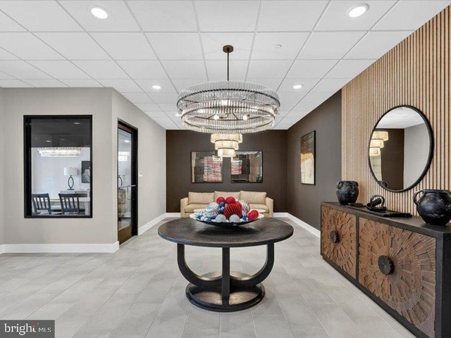 624 Main Street - Photo 1