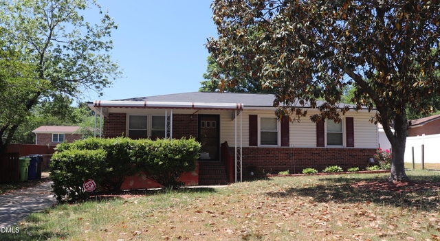 2804 Newark Drive - Photo 1