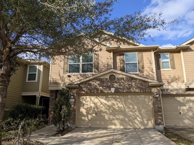 8014 Chasewood Drive - Photo 1